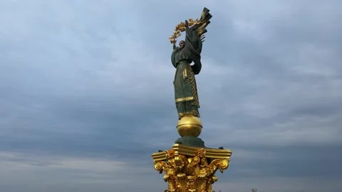 Kyiv Monument of Independence of Ukraine Stock Footage