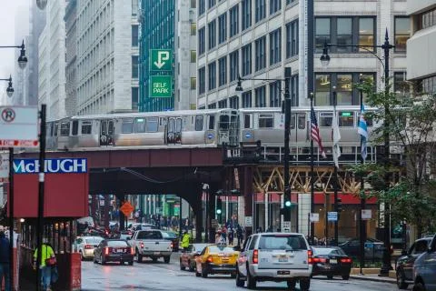 L train, downtown, chicago Stock Photos