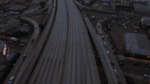 LA 10 Freeway closed and empty - November 2023 Stockbeeldmateriaal 255991393