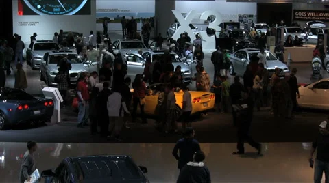 LA Auto Show 2010 Video stock 966587