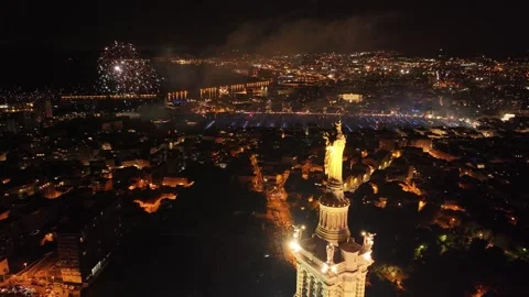 La basilique Notre-Dame de la Garde de nuit Stock-Footage 331925427