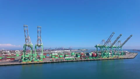 LA, CA, USA. September 25, 2025: Cranes at the bustling San Pedro Shipyard Stock Footage 317794443