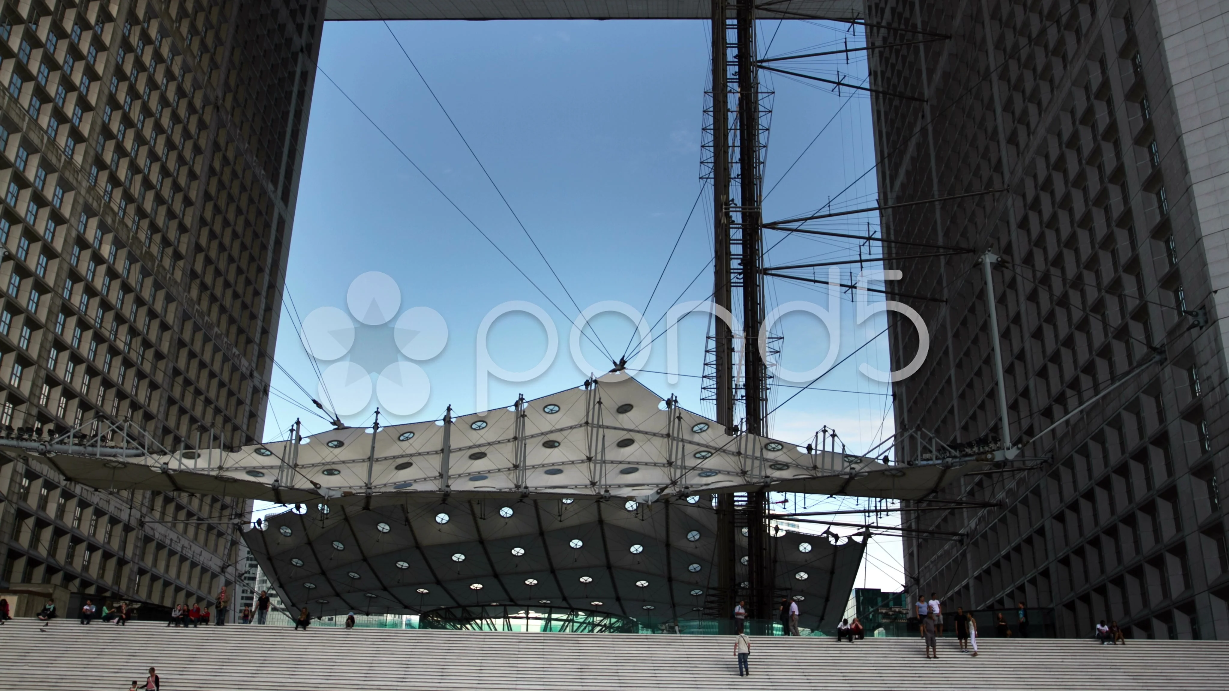 la defense grande arche business paris france 4k