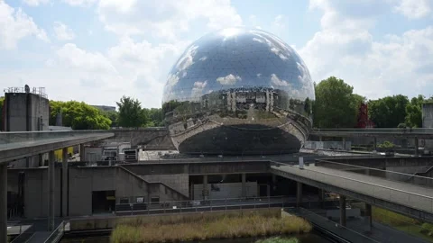 La Géode Stock-Footage 327971360