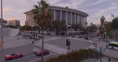 LA opera Aerial fly up at sunset Vidéo 72894149