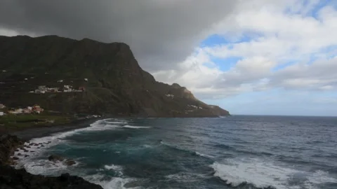 La Palma Canary Islands Dramatic Coastal Cliffs Ocean Waves Aerial View 库存影片 333719276