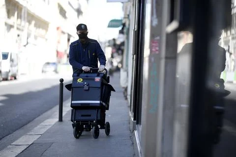La Poste reduce working time of its employees, Paris, France - 24 Mar 2020 Stock Photos