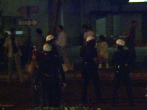 LA Riots 4-29-1992 Parker Center Police have taken the sidewalk Stock Footage 78216112