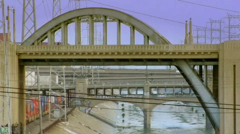 LA River Bridge Stock-Footage 116677