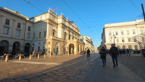 La Scala Video stock 122568416