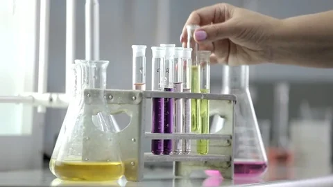 Lab flasks 스톡 동영상 80906126
