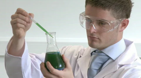 Lab Technical examining chemcial Stockbeeldmateriaal 384313