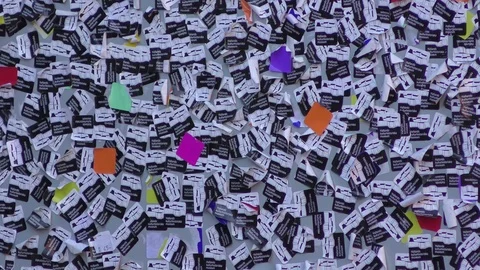 Labels zoom out Stock Footage 78137872