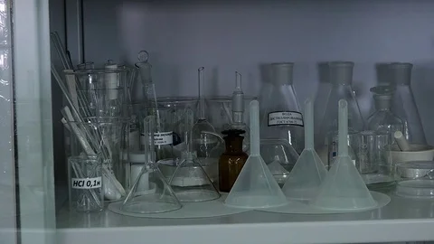 Laboratory, cones, reagents 動画素材 75403858