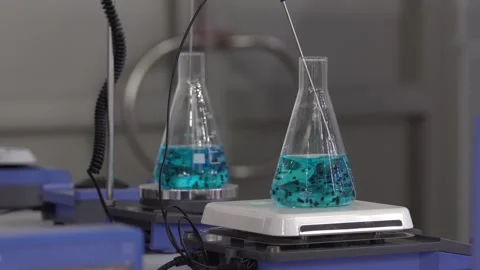 Laboratory equipment 库存影片 90229743