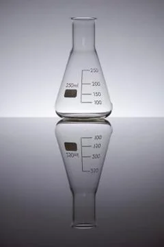 Laboratory flask Fotos de archivo