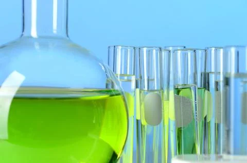 Laboratory Glassware With Liquid Foto stock