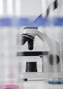 Laboratory microscope lens.modern microscopes in a lab. Foto stock