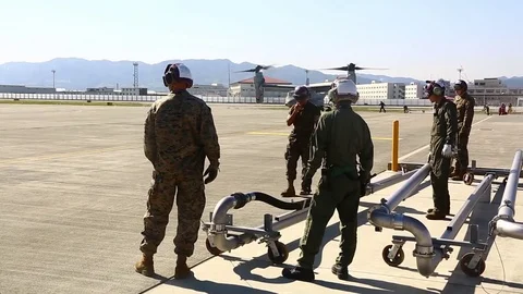 Labors work together to power the MV - 22 aircraft - 2017 Stock Footage 84952754
