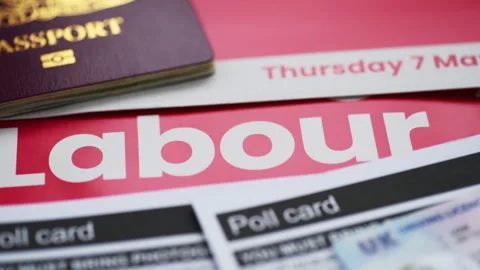 Labour. Stock-Footage 332980964