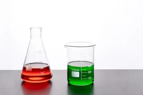 Labratory Beakers on a Table Foto stock