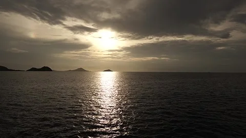 Labuan Bajo Sunset Vídeos de archivo 245682799