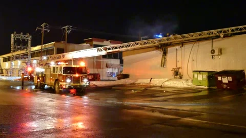 Ladder at structure fire Stock Footage 139663820