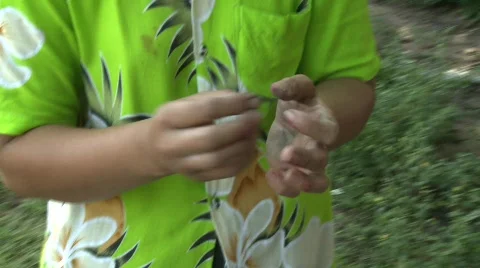 Ladies dressing up 2 스톡 동영상 483558