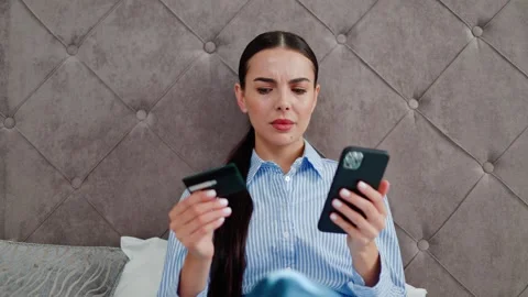 Lady faces e-bank app issues in hotel card blocked, insufficient funds, error. Video stock 254462054