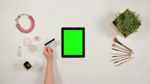 Lady's Hands Touching a Tablet and Holding a Card 스톡 동영상 85457811