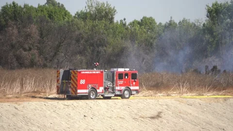Lafd engine at brush fire Video stock 141635691