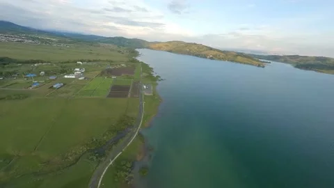 LAGO CALIMA dron fpv Video stock 233316801