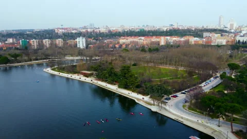 Lago de la casa de campo park drone shot Vídeos de archivo 234435343