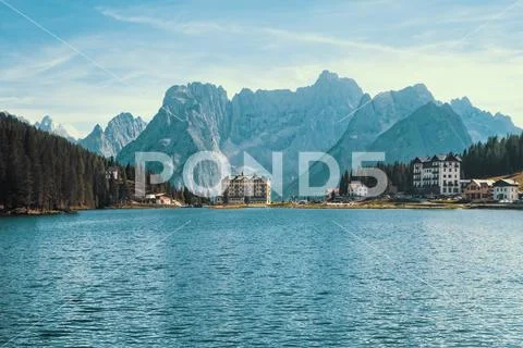 Lago di Misurina Stock Photos