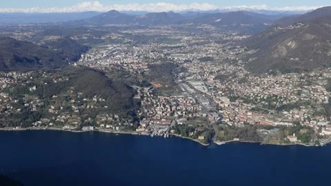 Lago zoom su COmo Stock Footage 150116182