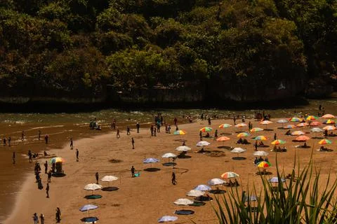 Lagoon beach Baron on Java Island in Indonesia. Fotos Stock