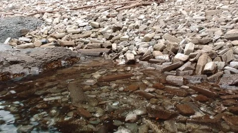 Lagoon on the rocky coast of the ocean  Stock-Footage 84006084