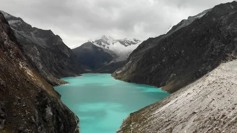 Laguna Paron Peru Video stock 126996170