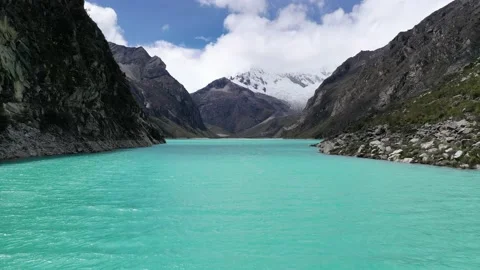 Laguna Paron Peru Video stock 135843102