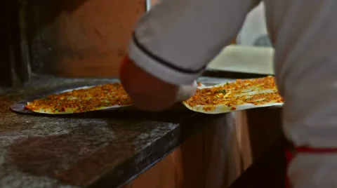 Lahmacun and pide baking oven Video stock 57810352
