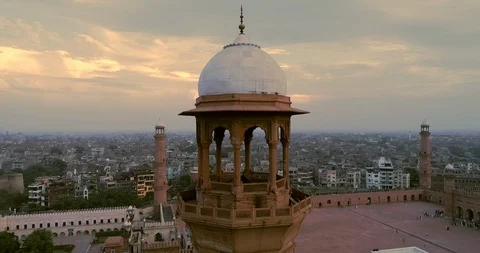 Lahore Minaret Mosque Видео 126588055