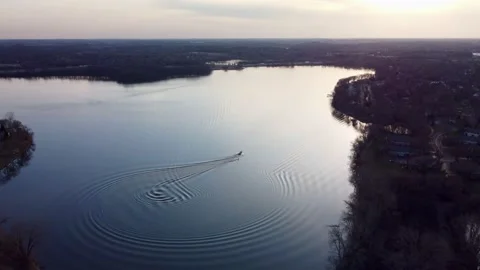 Lake Aerial  Stockbeeldmateriaal 151719467