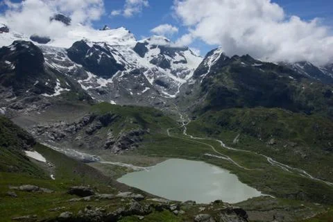 Lake at the alpine pass Susten between Uri and Bern Stock Photos
