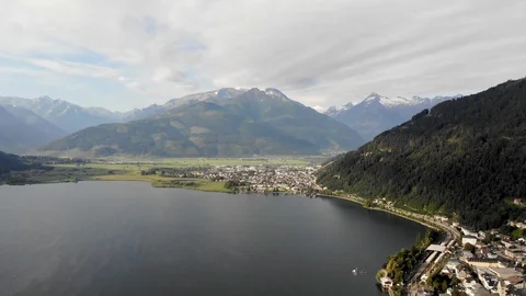 Lake in alps Video stock 106900498