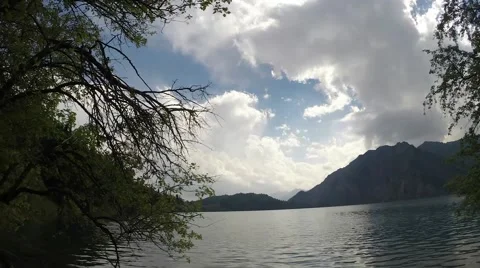 Lake and clouds timelapse 動画素材 41459422