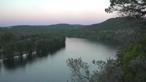 Lake Austin facing West in Austin, Texas  스톡 동영상 289633984