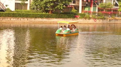 Lake in the boat Video stock 42685820