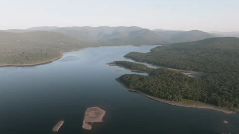A lake in The Catskills Видео 343189107