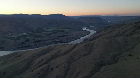 Lake Chelan Sunset in Washington 3 스톡 동영상 332069431