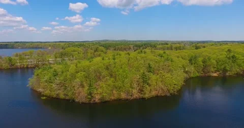 Lake Cochituate in spring, Natick, MA, USA Stock-Footage 160088117